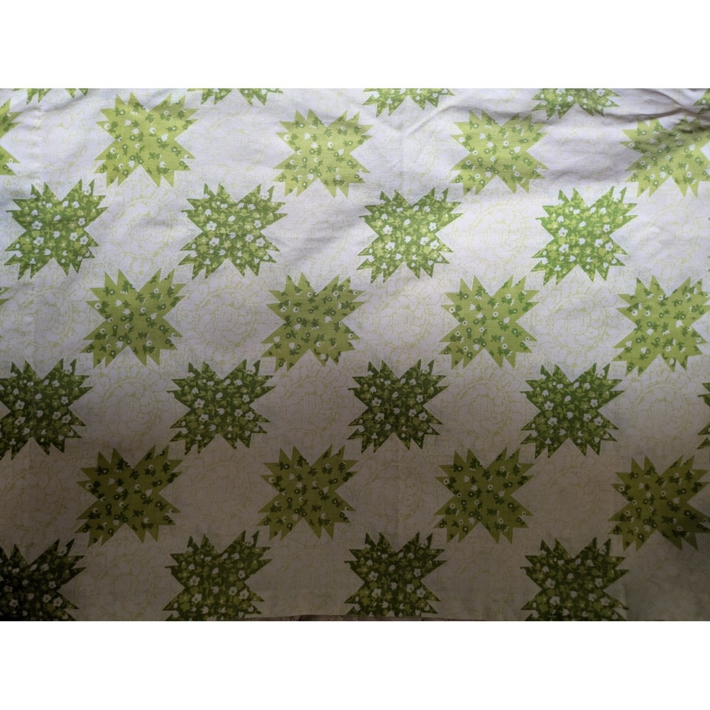 Sears Shower Of Stars 2 Pillow cases Vtg 1970s Retro Cottage green Quilt look